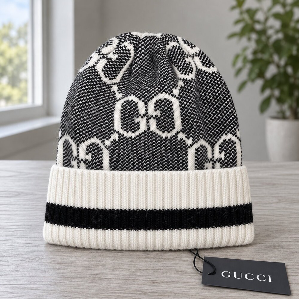 Gucci Black & Ivory GG Knit Beanie